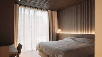 4 slaapkamers, een bureau, wifi, beddengoed