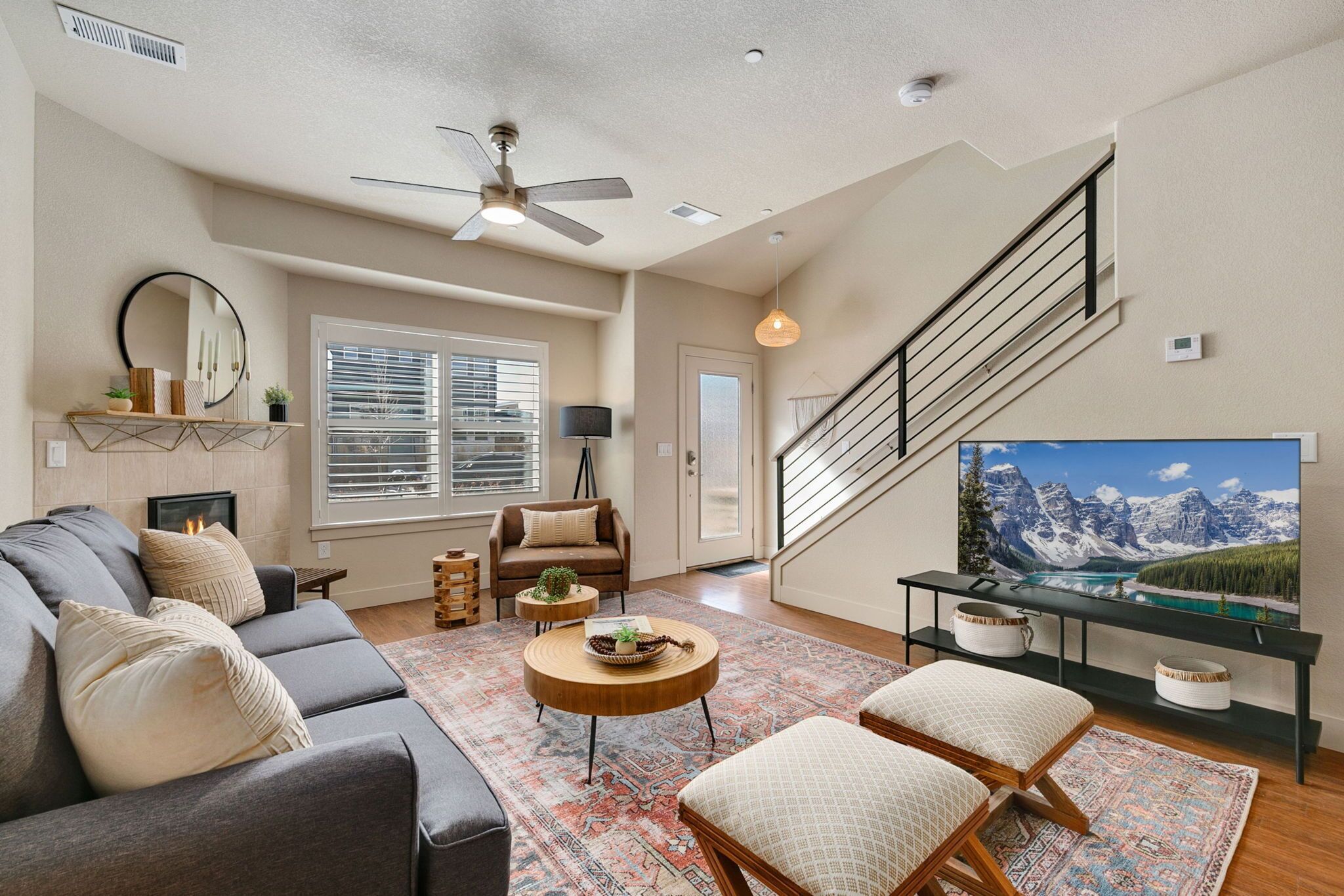 Smart TV, fireplace, books