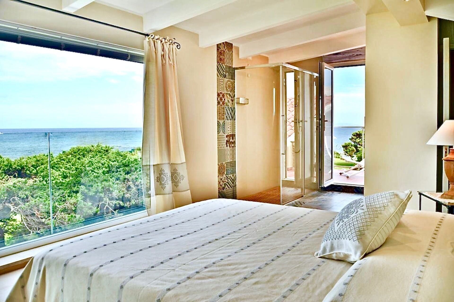 7 bedrooms, internet, bed sheets