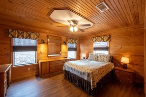 2 soveværelser, strygejern/strygebræt, Wi-Fi, sengetøj