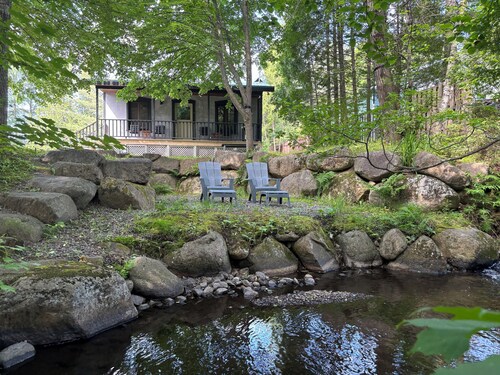 Petit Train du Nord - KM 39 - Cedar Creek Cottage