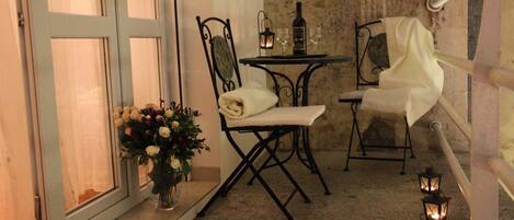 公寓 (Comfort One Bedroom Apartment with Ba) | 阳台