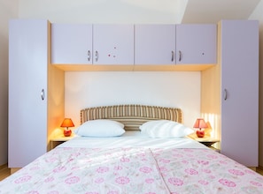 Apartment (Standard Two Bedroom Apartment with T) | 5 bedrooms, cots/infant beds - Elegant and Lavish Leisure Apartments Zadar With Outdoor Pool (Zadar)
