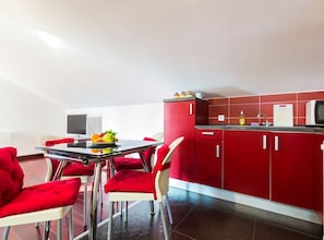 Apartment (One Bedroom Apartment (owner Marasca)) | Private kitchen | Fridge - Elegant and Lavish Leisure Apartments Zadar With Outdoor Pool (Zadar)