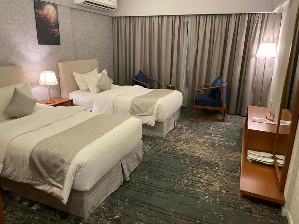 Deluxe Twin Room