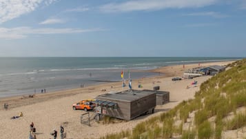 Tæt på stranden