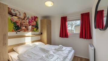 2 bedrooms, internet