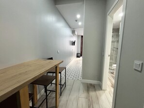 Dining - PlazaMayorSuites XI CATEDRAL DE LA ALMUDENA (Madrid)