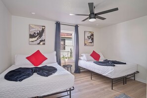 4 chambres, fer et planche à repasser, Wi-Fi, draps fournis