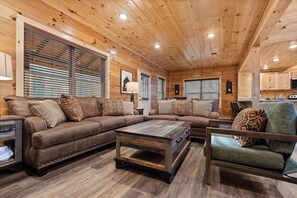 スマートテレビ、暖炉