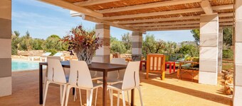 Villa New Petrose