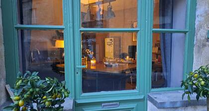 Charmante maison traditionnelle Ă 50 m du centre-ville.