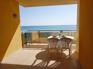 Outdoor dining - MOLI DE VENT SUPERIOR (Peñiscola)