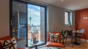 Premium Studio, 1 Bedroom, Non Smoking | Living area