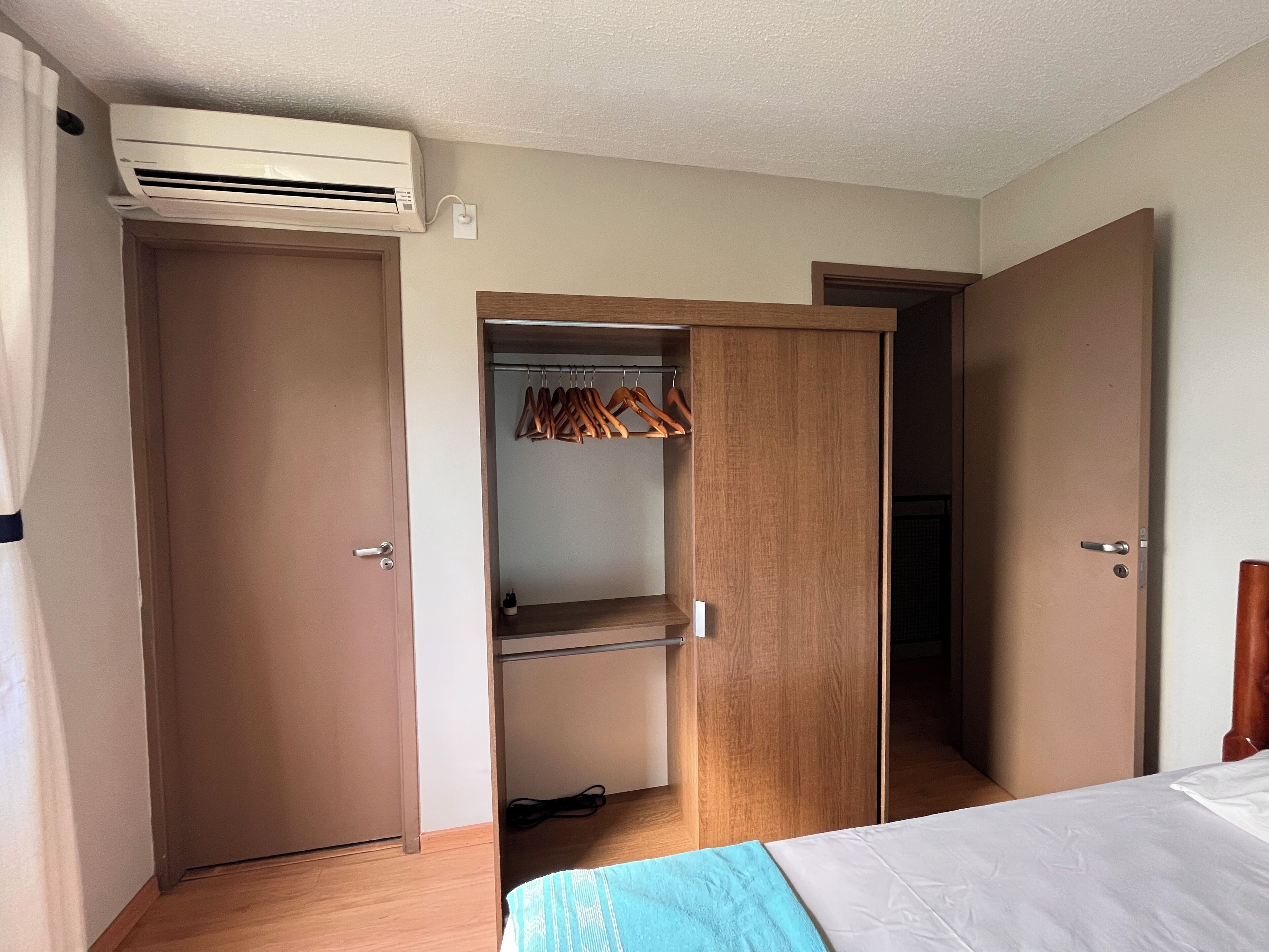 Comfort Room, City View | Soundproofing, iron/ironing board, free WiFi