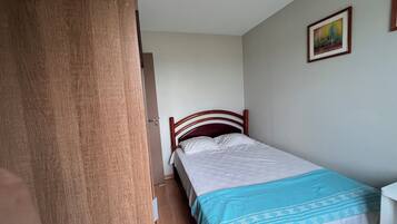 1 bedroom, soundproofing, iron/ironing board, free WiFi