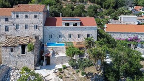 Exterior - Charming Seaside Villa in Podobuče, Pelješac Peninsula, Croatia (Podobuce)