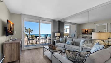 Condo, Multiple Beds (Destin on the Gulf 303) | Living area