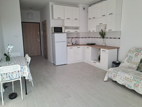 Apartment with WiFi, TV and parking in Zielonka near Warsaw