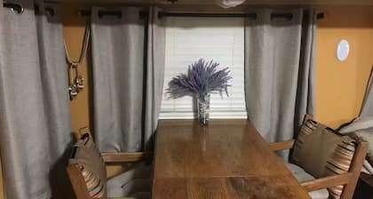 Gustav Klimt The Kiss -Camper/RV in Saint Matthews, South Carolina