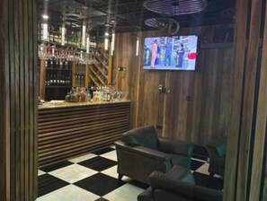Bar (in der Unterkunft)