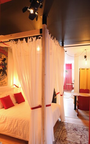 1 bedroom, WiFi, bed sheets