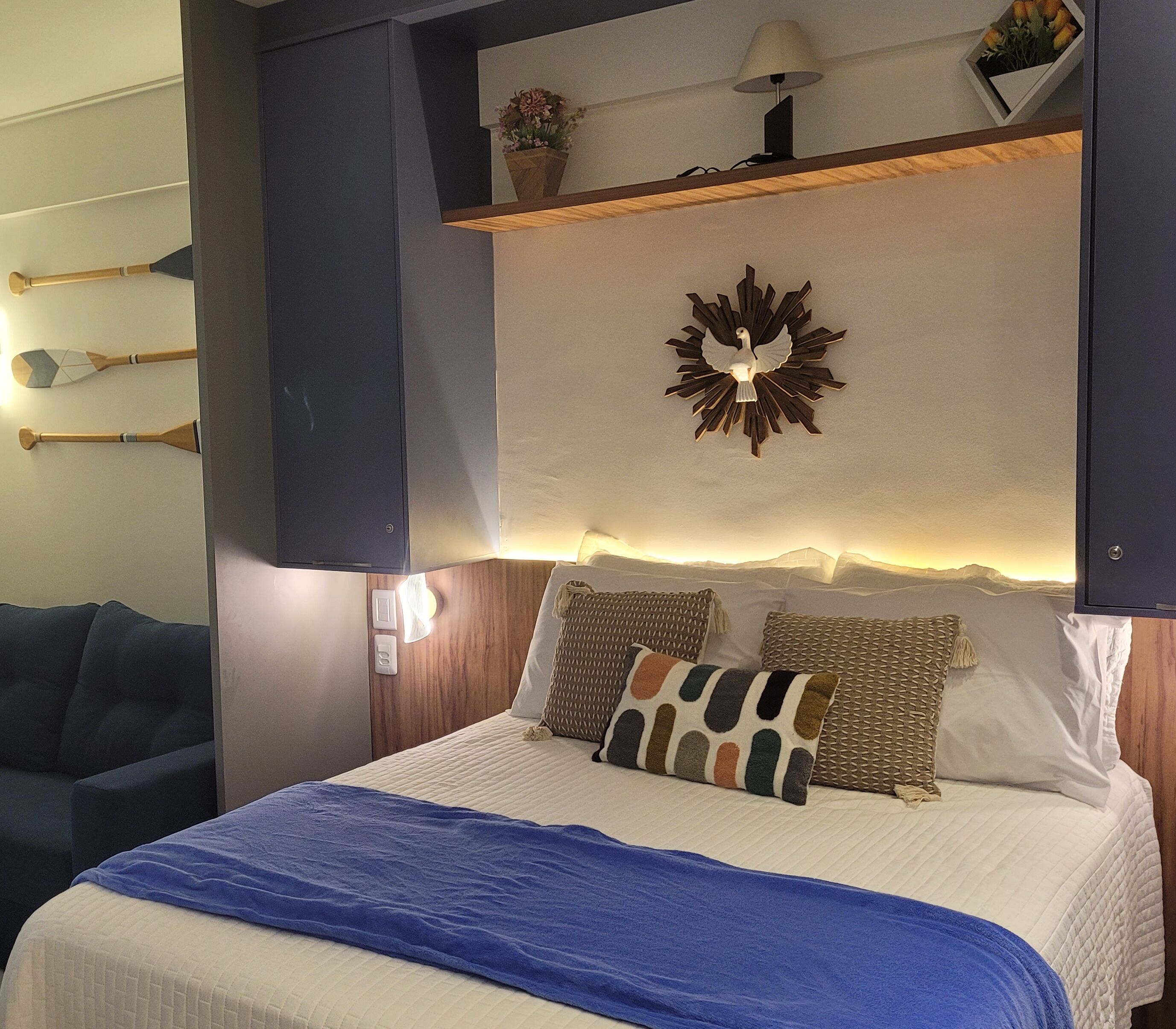 Family Studio, Pool View | Living area