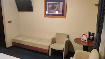 Double Room | Down comforters, free WiFi, bed sheets