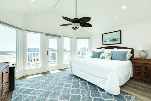 5 bedrooms, desk, iron/ironing board, free WiFi