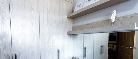 Condo, 2 Bedrooms | Interior
