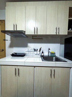 Condo, 2 Bedrooms | Interior