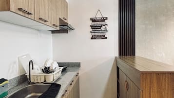 Condo, 1 Bedroom | Interior