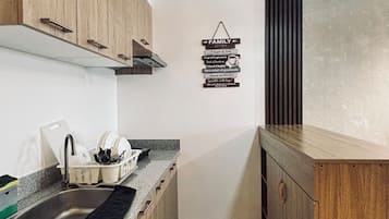 Condo, 1 Bedroom | Interior