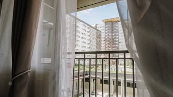 公寓客房, 1 間臥室, 露台, 花園景 | 陽台