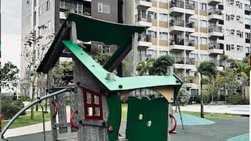 Condo, 1 Bedroom, Balcony | Exterior