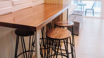 Studio, 1 Bedroom | Tempat makan