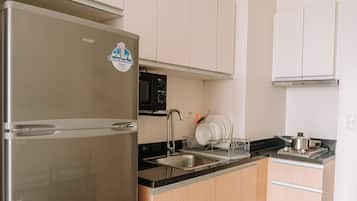 Studio, 1 Bedroom | Interior