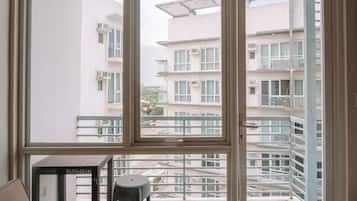 Studio, 1 Bedroom | Interior
