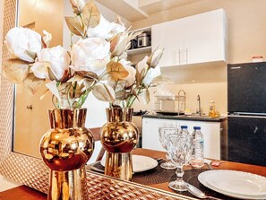Studio, 1 Bedroom | Dining room - Sunset Dreams Studio Haven (Iloilo)