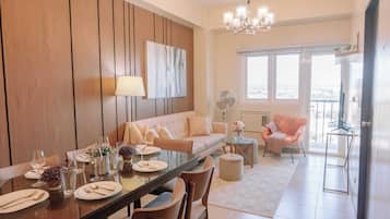 Apartment, 1 Bedroom | Ruang makan