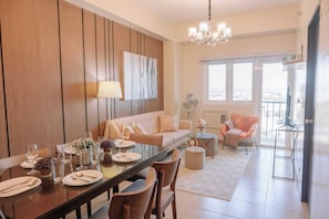Dining room - Elegant Living in the City (Iloilo)