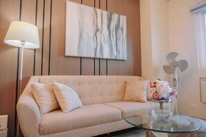 Apartment, 1 Bedroom | Living room