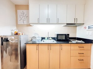 Condo, 1 Bedroom, Balcony, Garden View | Interior - Your Luxury Studio Escape (Iloilo)