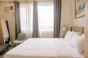 Studio, 1 Bedroom, City View - The Ultimate Iloilo Escape (Iloilo)