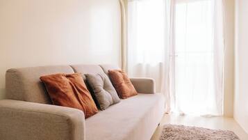 Condo, 1 quarto, sacada | Sala de estar