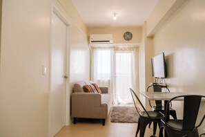Condo, 1 Bedroom, Balcony | Living room - Relaxing Sanctuary in Iloilo (Iloilo)