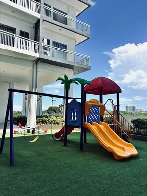 Apartment, 1 Schlafzimmer, Balkon, Gartenblick | Kinderbereich