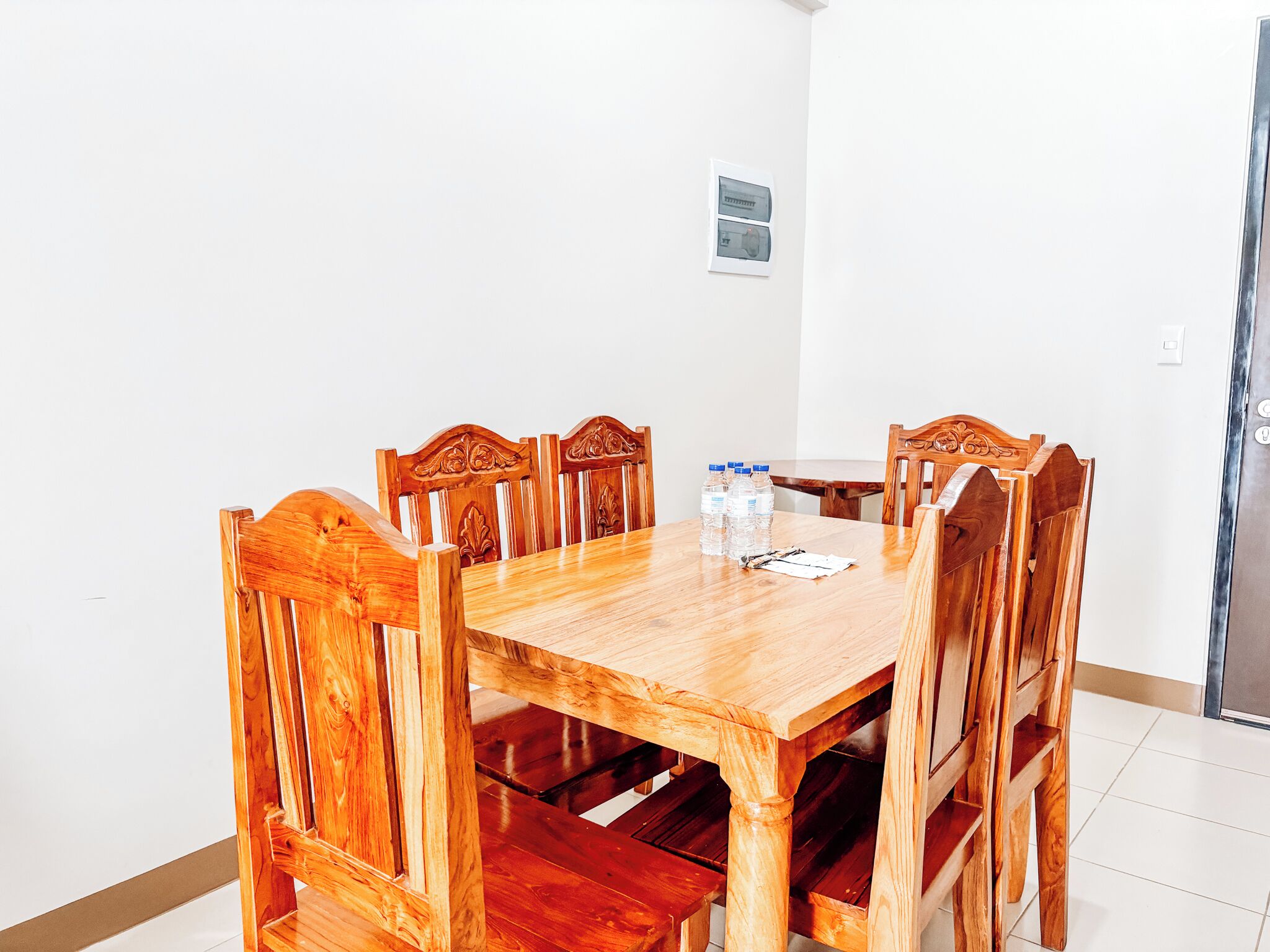 Apartamento, 2 quartos, sacada, vista para a cidade | Sala de jantar