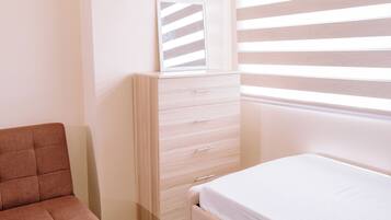 Studio, 1 Bedroom, Accessible, Garden View