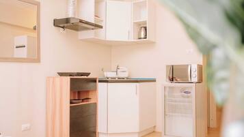 Apartamento, 1 habitación, patio, vistas al jardín | Interior